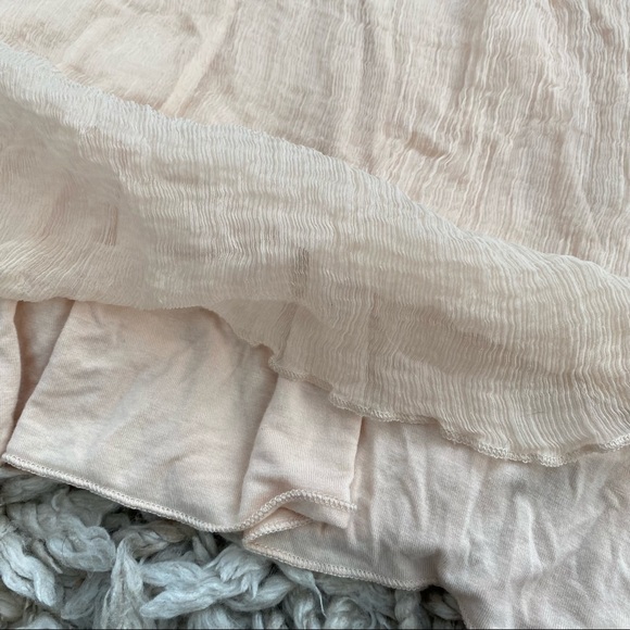 FOREVER 21 light pink sleeveless blouse, size small - Picture 3 of 6